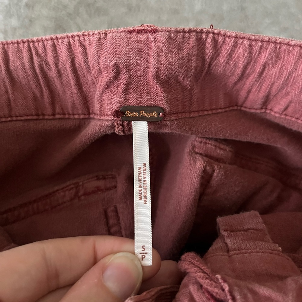 Free People Bay To Breakers Soft Corduroy Barrel Pants in Roasted Russet Size S - Picture 11 of 16